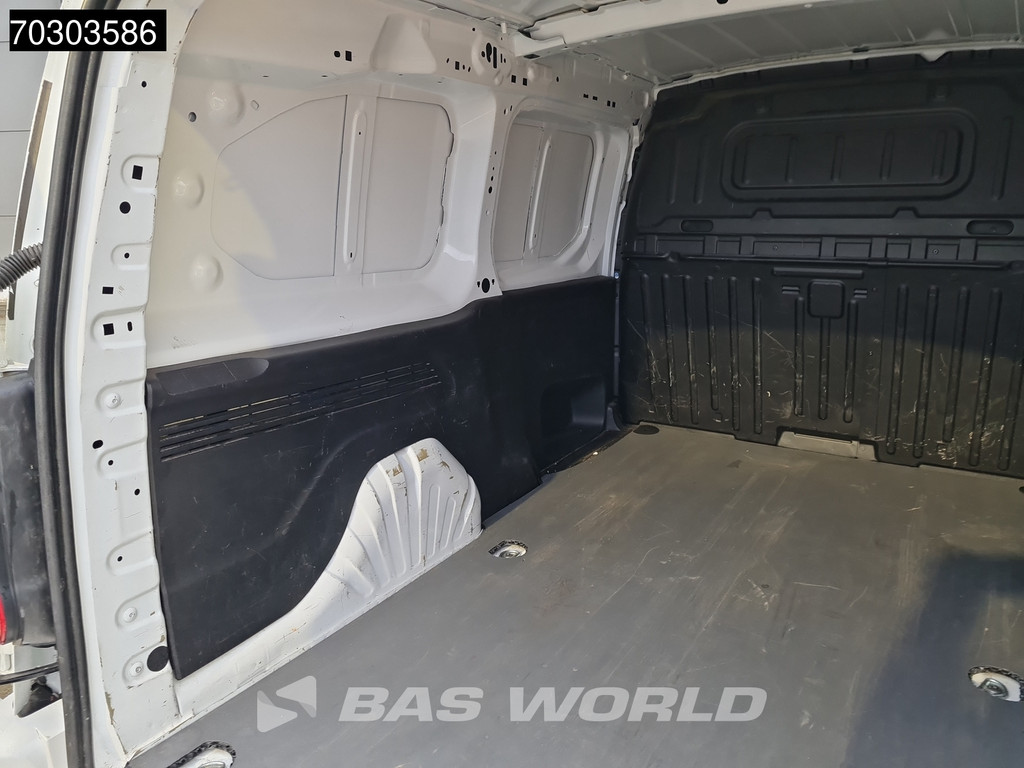 Opel Combo 130pk Automaat L2H1 Trekhaak LED Navi Airco Cruise Camera Parkeersensoren v+a Euro6 L2 Airco Trekhaak Cruise control 8