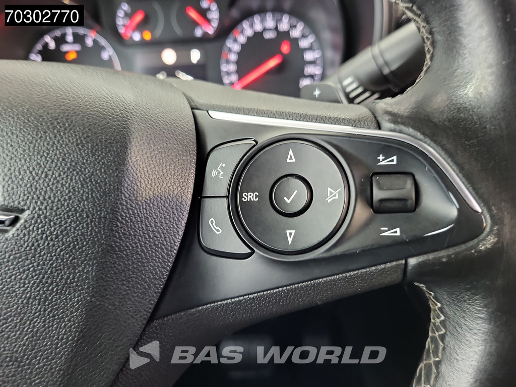 Opel Combo 130pk Automaat L2H1 Trekhaak Navi Airco Cruise Parkeersensoren Euro6 L2 Airco Trekhaak Cruise control 17