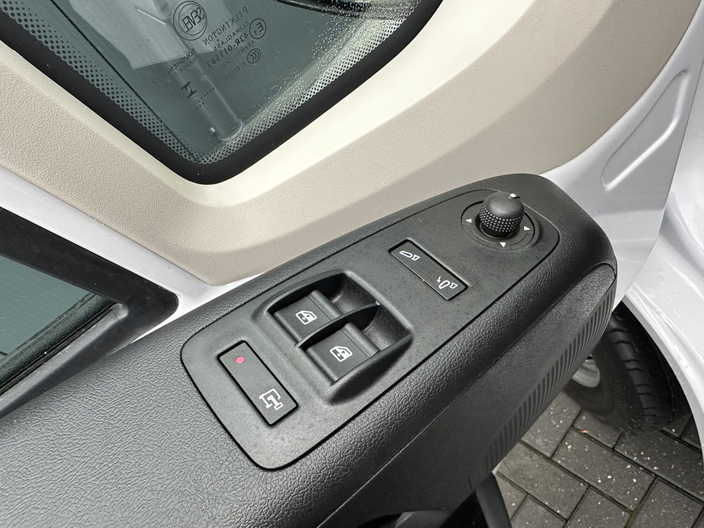 Opel Movano 2.2D 120 PK 3.5T E6 / L3H2 / !! 11.543 KM !! / IMPERIAAL / TREKHAAK / CAMERA / ECC / CRUISE / NAVI 19