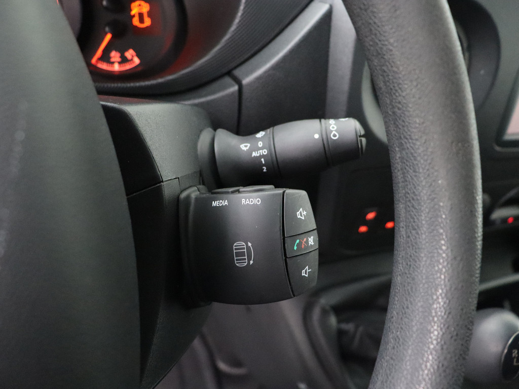 Opel Movano 2.3CDTI 145PK BiTurbo L2H2 Imperiaal | Trekhaak | Navigatie | Camera | Airco | Cruise | 3-Persoons 15