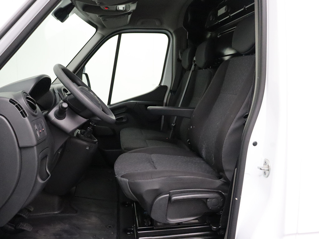 Opel Movano 2.3CDTI 145PK BiTurbo L2H2 Imperiaal | Trekhaak | Navigatie | Camera | Airco | Cruise | 3-Persoons 20