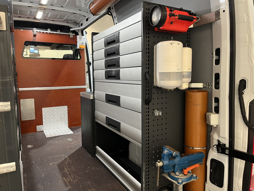 Opel Movano 2.3 CDTI BiTurbo L2H2 170 PK Automaat Servicebus / Bott Inrichting / Euro 6 / 220V. / Airco / Cruise Control / Camera / Trekhaak / 10