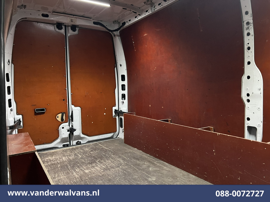 Opel Movano 2.3 CDTI L3H2 Euro6 Airco | Imperiaal | 2500kg Trekhaak | Cruisecontrol | Parkeersensoren Sidebars, Bijrijdersbank 12