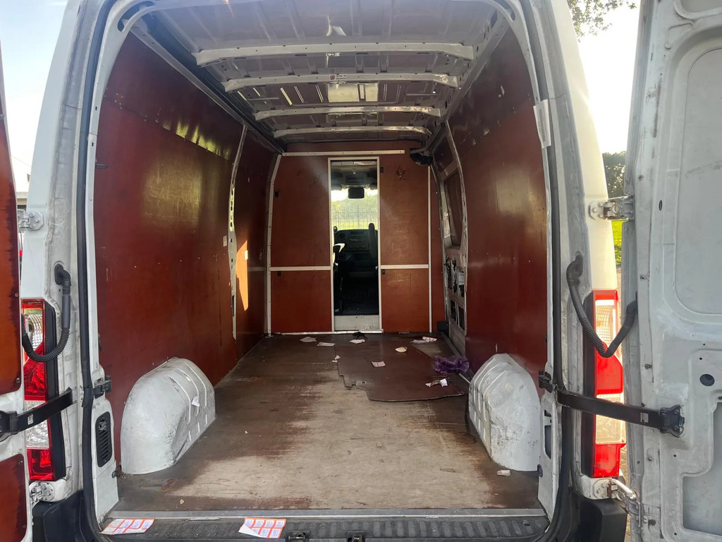 Opel Movano 2.3 CDTI L3H3 19