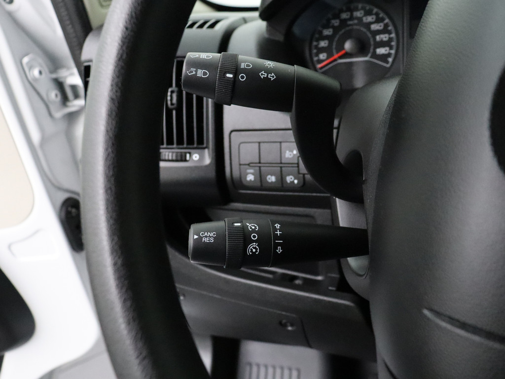 Opel Movano 2.3CDTi 140PK Bakwagen+Laadklep | Trekhaak !! | Airco | Camera | 3-Persoons | Dakspoiler 16