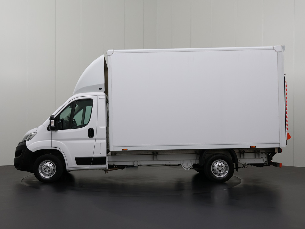 Opel Movano 2.3CDTi 140PK Bakwagen+Laadlift | Airco | Camera | 3-Persoons | Dakspoiler 12