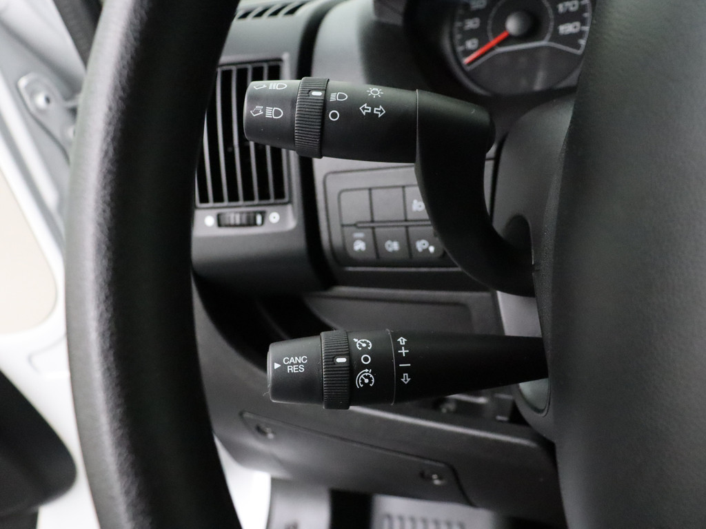 Opel Movano 2.3CDTi 140PK Bakwagen+Laadlift | Airco | Camera | 3-Persoons | Dakspoiler 16