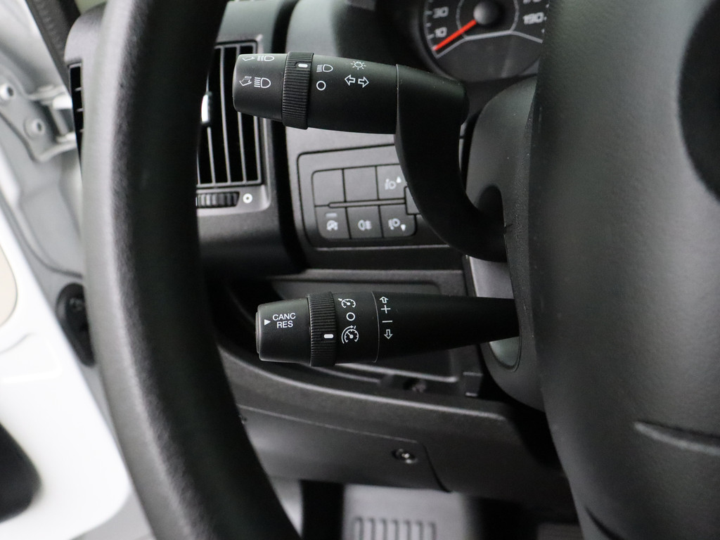 Opel Movano 2.3CDTi 140PK Bakwagen+Laadlift | Airco | Camera | 3-Persoons | Dakspoiler 16