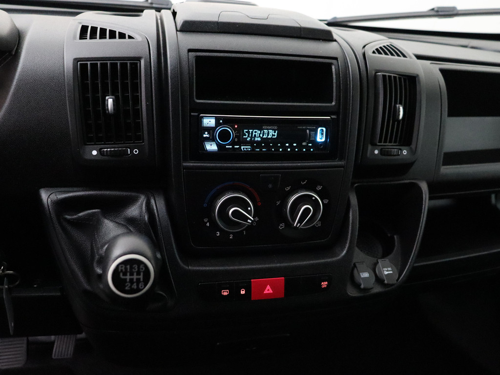 Opel Movano 2.3CDTi 140PK Bakwagen+Laadlift | Airco | Camera | 3-Persoons | Dakspoiler 18