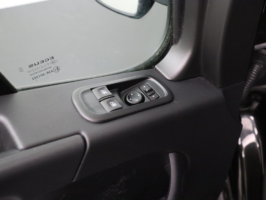 Opel Movano 2.3Turbo 135PK L2H2 | Navigatie | Camera | Airco | Cruise | 3-Persoons | Trekhaak 8