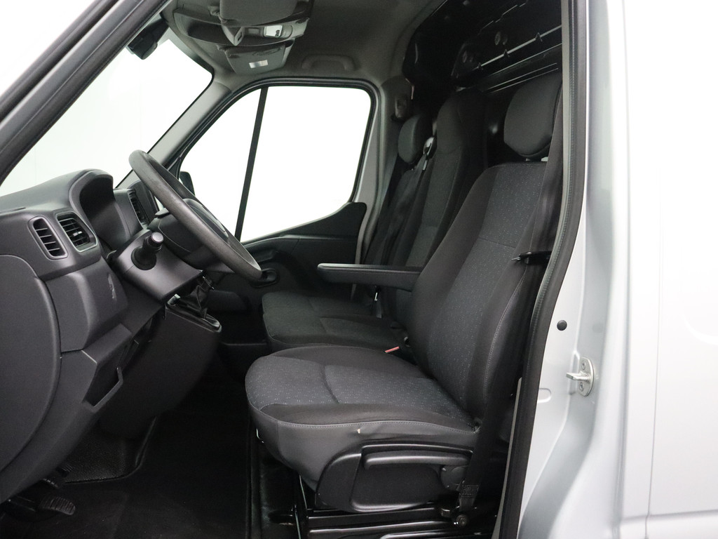 Opel Movano 2.3Turbo 135PK L2H2 | Navigatie | Camera | Trehaak | Airco | Cruise 20