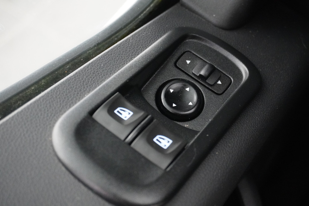 Opel Movano 2.3 Turbo 136PK L2H2 EURO 6 - AC/Climate - Navi - Cruise - ⬠16.900,- Excl. 19