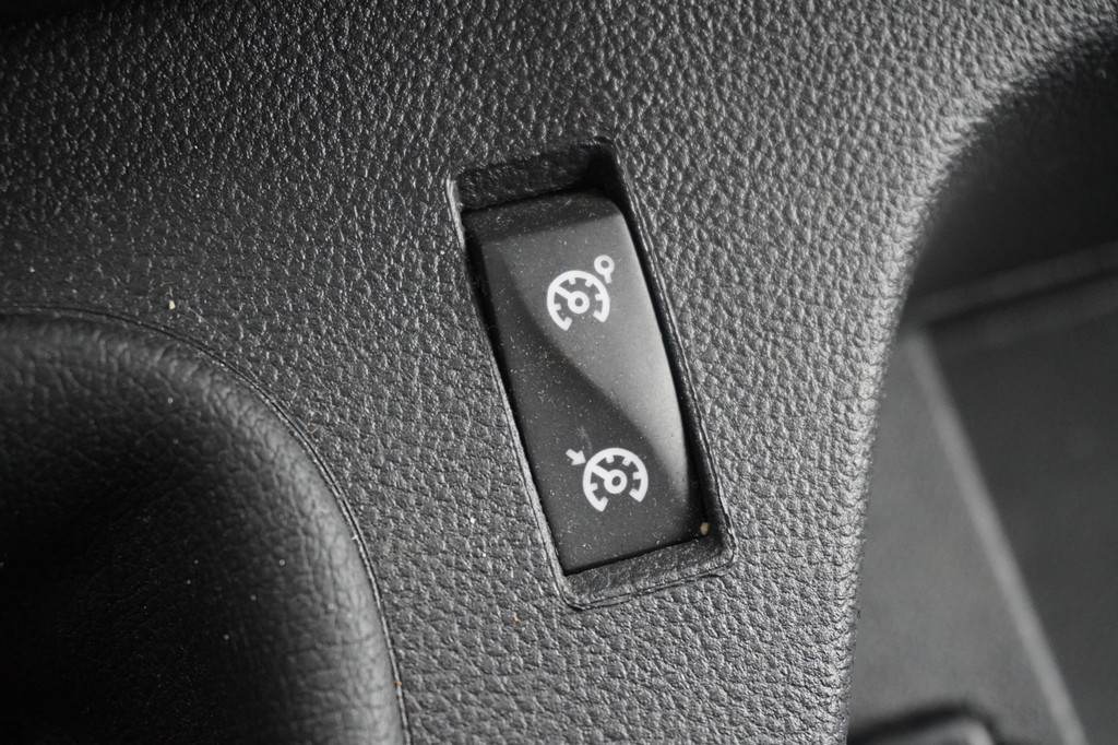 Opel Movano 2.3 Turbo 136PK L3H2 EURO 6 - Airco - Cruise - Achteruitrijcamera - ⬠11.950,- Excl. 13