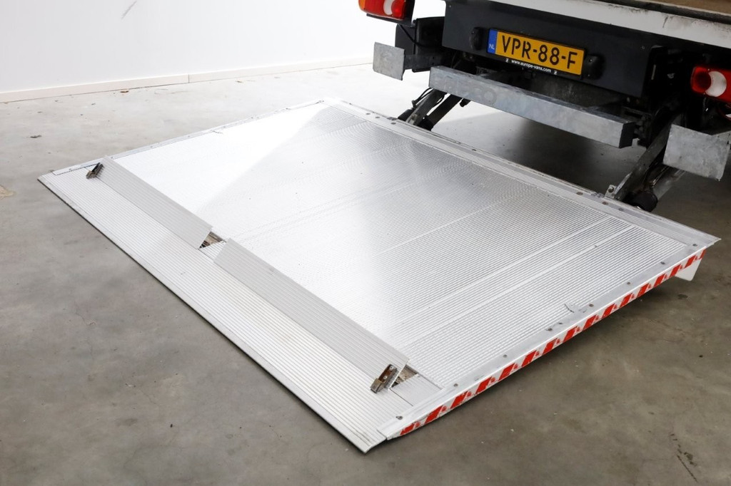 Opel Movano 2.3 Turbo 145pk Bakwagen met laadklep en zijdeur 04-2022 12