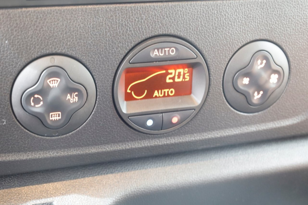 Opel Movano 2.3 Turbo 145pk Bakwagen met laadklep en zijdeur 04-2022 18