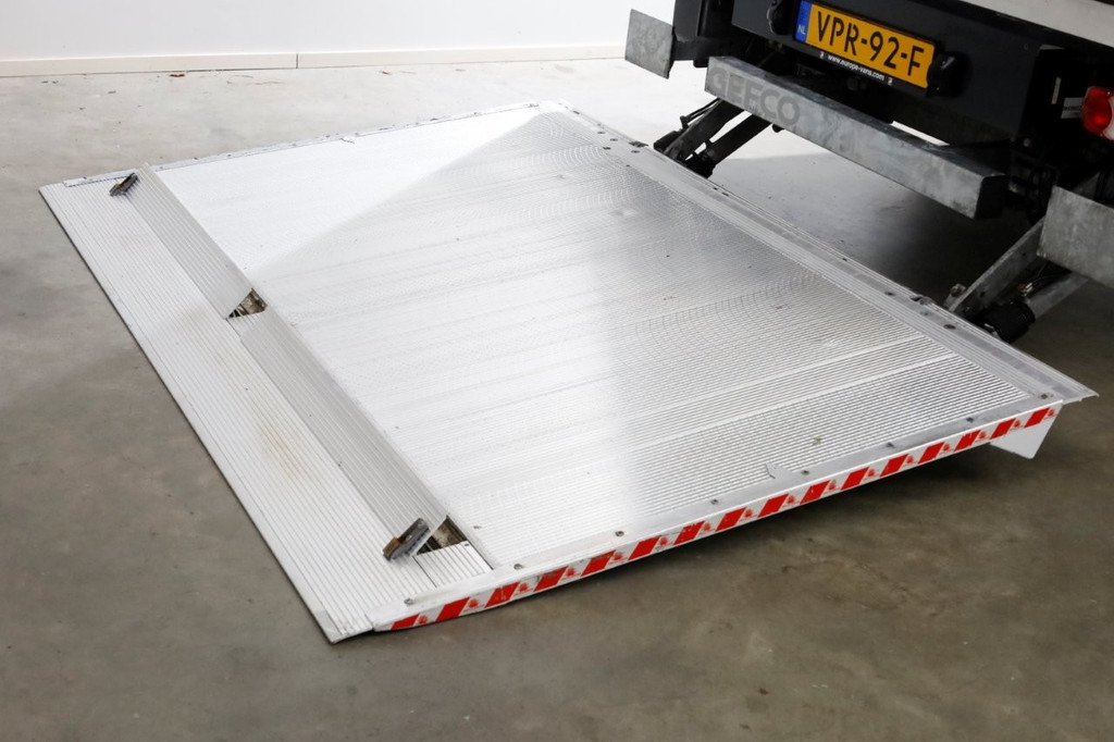 Opel Movano 2.3 Turbo 146pk Bakwagen met laadklep en zijdeur 04-2022 12