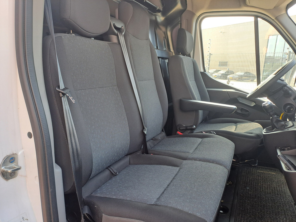 Opel Movano 2.3 Turbo L3H2 | Airco | Cruise | DCC | 3 zits | L 3 | H 2 9