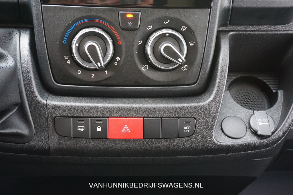 Opel Movano 3500 2.2 CDTI 140PK L2H2 BPM VRIJ!! Airco, Cruise, DAB+, PDC!! Nr. 428 13