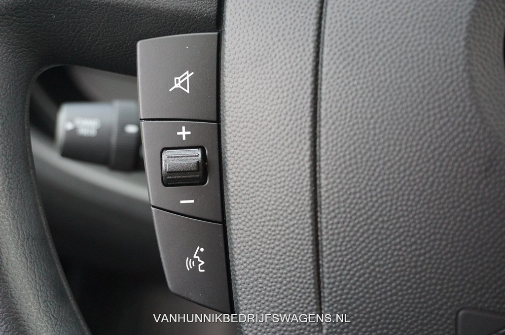 Opel Movano 3500 2.2 CDTI 140PK L2H2 BPM VRIJ!! Airco, Cruise, DAB+, PDC!! Nr. 428 14