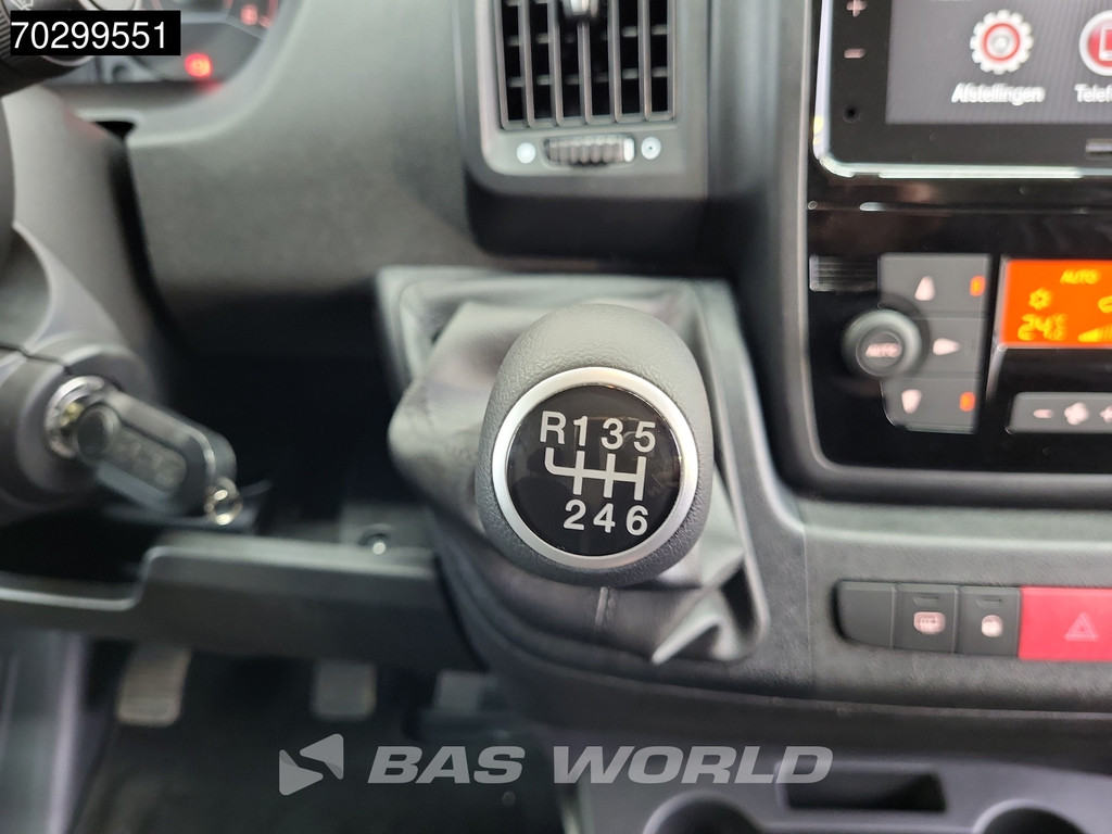 Opel Movano 140PK L3H2 Airco Cruise Parkeersensoren Euro6 L3 Airco Cruise control 16