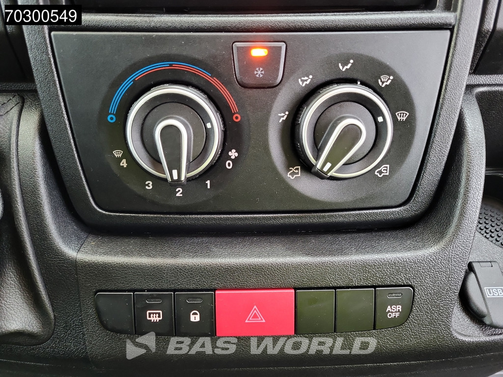 Opel Movano 140PK Laadklep Bakwagen Airco Cruise Camera DHollandia Euro6 Meubelbak Koffer Airco Cruise control 12