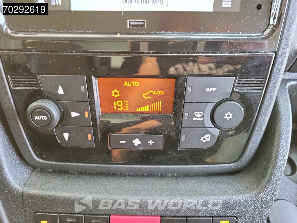 Opel Movano 140PK Laadklep Bakwagen Airco Cruise Camera Euro6 Meubelbak Koffer 18m3 Airco Cruise control 13