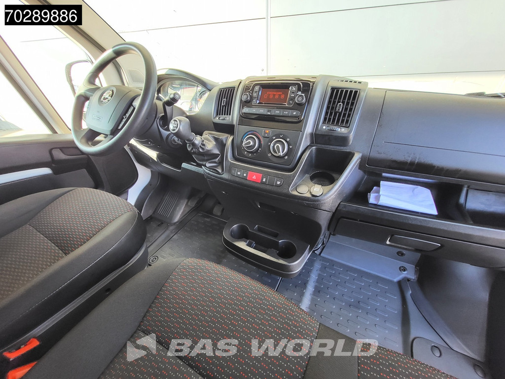 Opel Movano 165PK Laadklep Zijdeur Bakwagen Airco Cruise Camera Standkachel Euro6 Meubelbak Koffer 16m3 Airco Cruise control 11