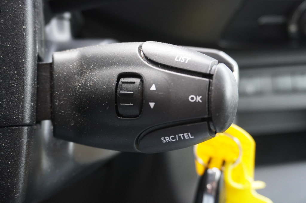 Opel Vivaro 1.5 BlueHDi L2 EURO 6 - Airco - Navi - Cruise - â¬18.900,- Excl. 15