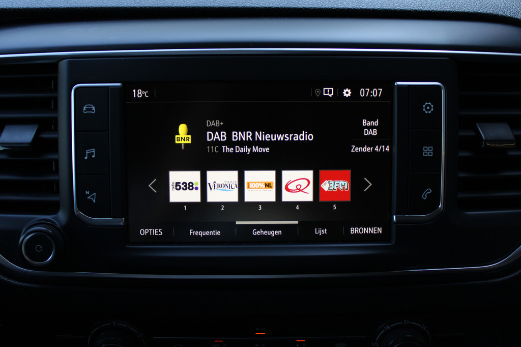 Opel Vivaro 1.5 CDTI 120PK L2H1 Edition, Trekhaak, Camera, Navigatie, Carplay/Android Auto Airco, Trekhaak, Navigatie, Achteruitrijcamera 17