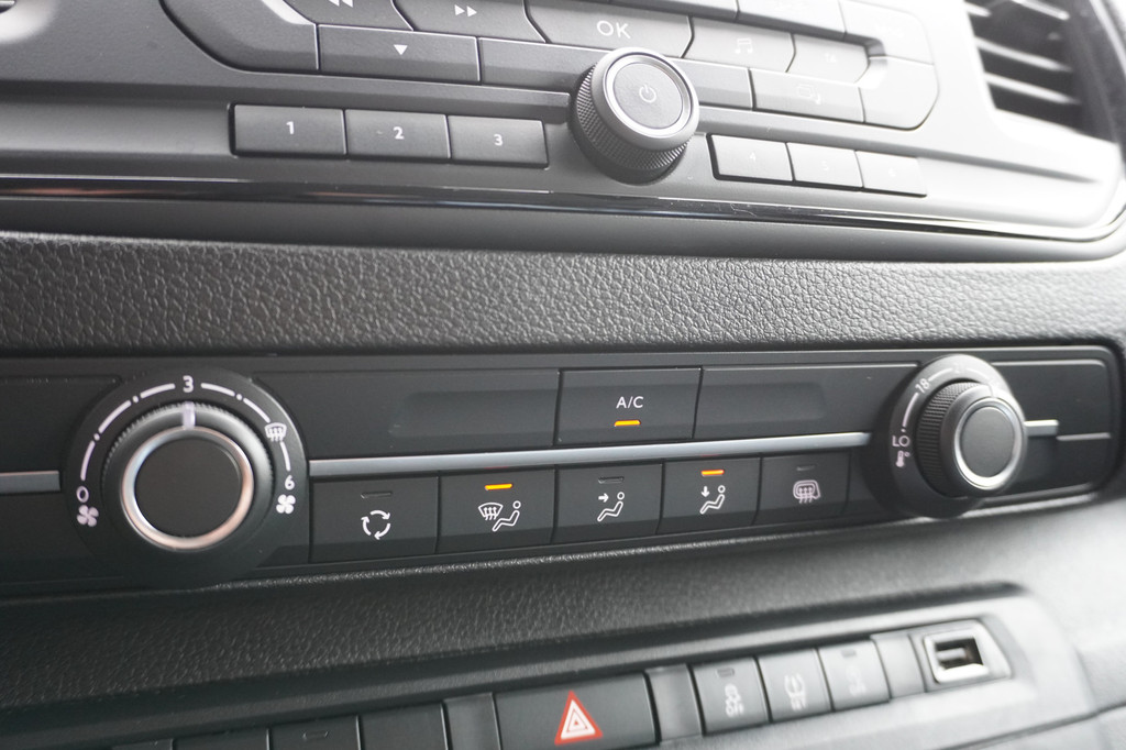 Opel Vivaro 1.5 CDTI L2 EURO 6 - Airco - Cruise - PDC- â¬16.900,- Excl. 9