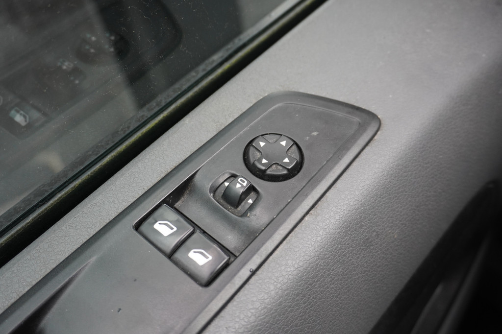 Opel Vivaro 1.5 CDTI L2 EURO 6 - Airco - Navi - Cruise - PDC - �? Excl. 11