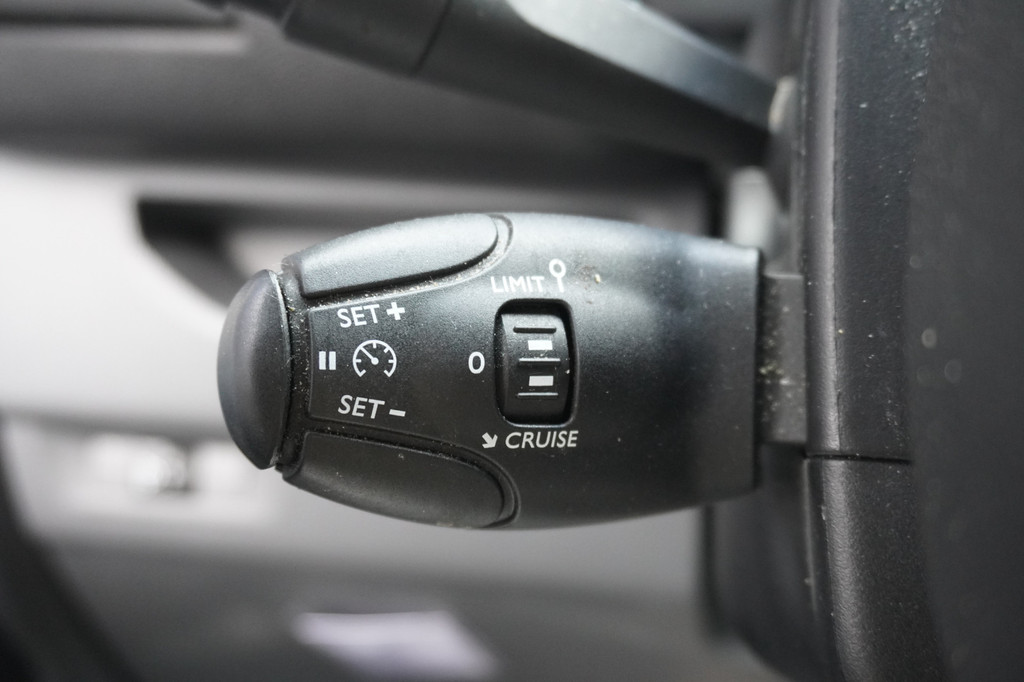 Opel Vivaro 1.5 CDTI L3 EURO 6 - Airco - Cruise - PDC - â¬14.900,- Excl. 16