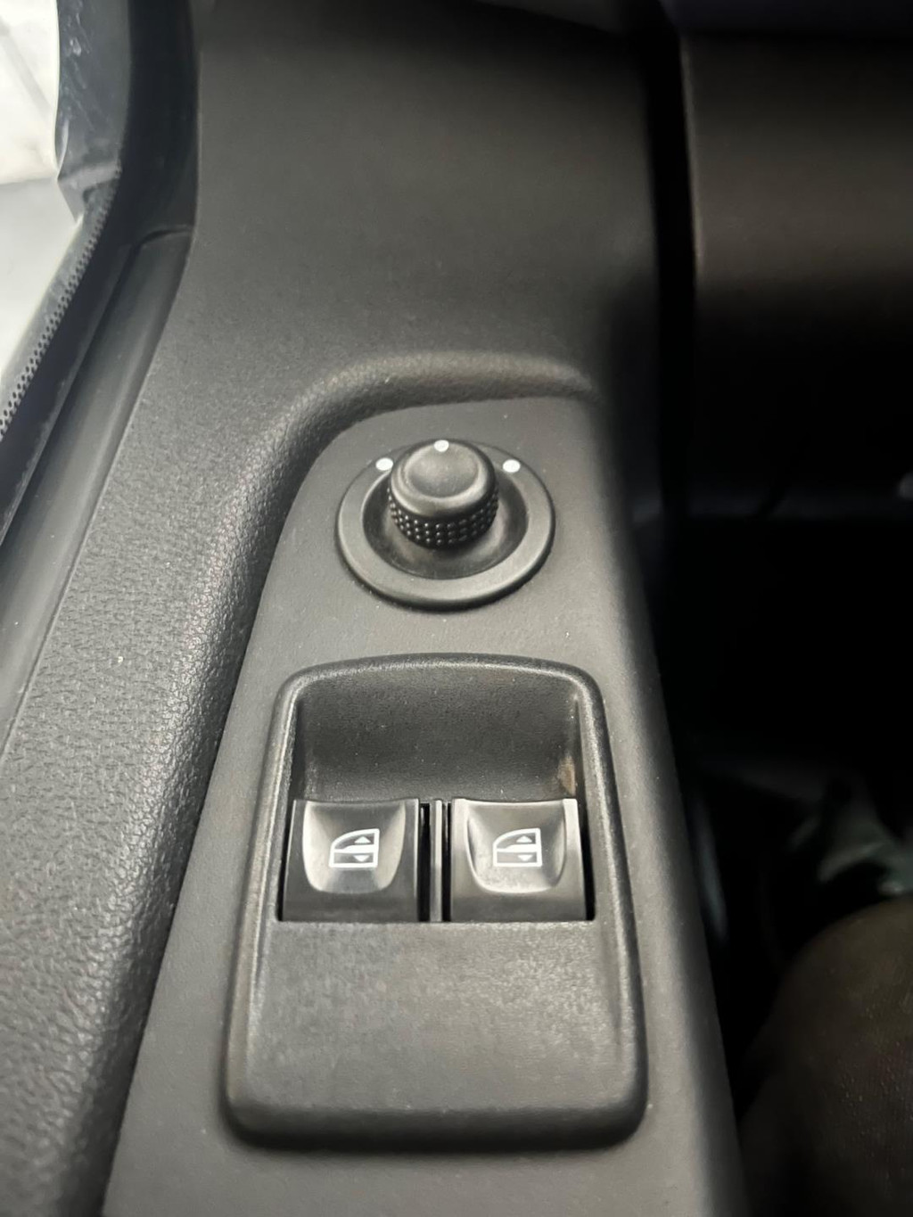 Opel Vivaro 1.6 CDTI 120PK L2H1 Edition EcoFlex Airco Imperiaal Trekhaak, RIJD GOED SCHAKELT GOED! 13