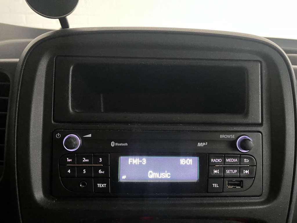 Opel Vivaro 1.6 CDTI 120PK L2H1 Edition EcoFlex Airco Imperiaal Trekhaak, RIJD GOED SCHAKELT GOED! 19