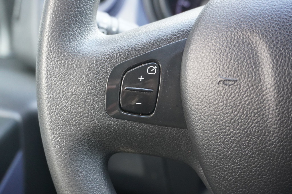 Opel Vivaro 1.6 CDTI 125PK L2 EURO 6 - Airco - Cruise - Trekhaak - ⬠8.900,- Excl. 11