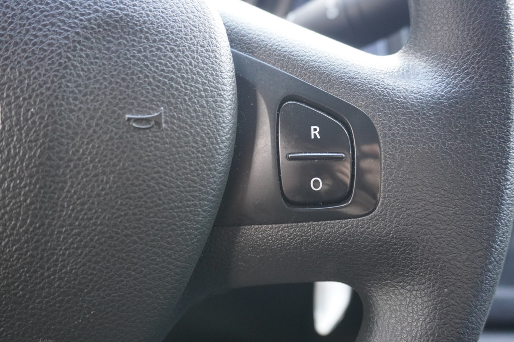 Opel Vivaro 1.6 CDTI 125PK L2 EURO 6 - Airco - Cruise - Trekhaak - ⬠8.900,- Excl. 12