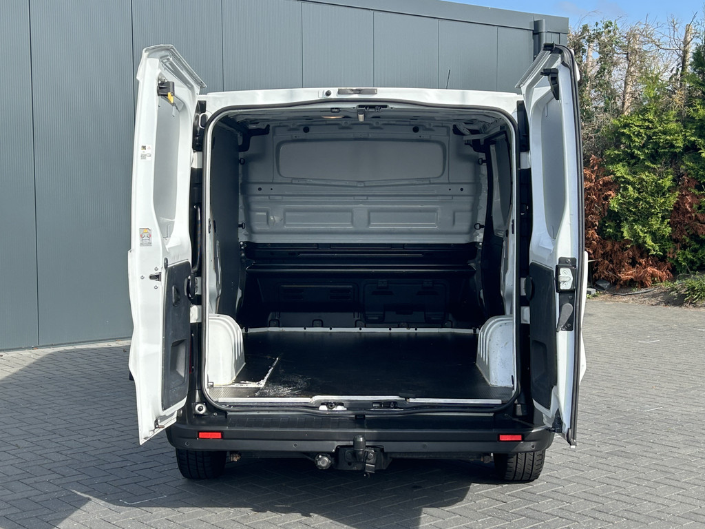 Opel Vivaro 1.6 CDTI 126 PK EURO 6 / L1H1 / AIRCO / CRUISE / NAVI / TREKHAAK / 3-ZITS / BLUETOOTH 7