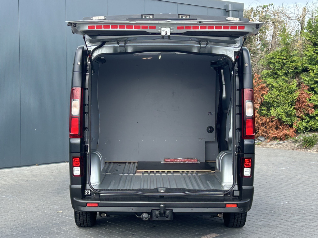 Opel Vivaro 1.6 CDTI 126 PK / L1H1 / 1E EIG. / AIRCO / CRUISE / NAVI / CAMERA / BLUETOOTH / ACHTERKLEP / TREKHAAK 8