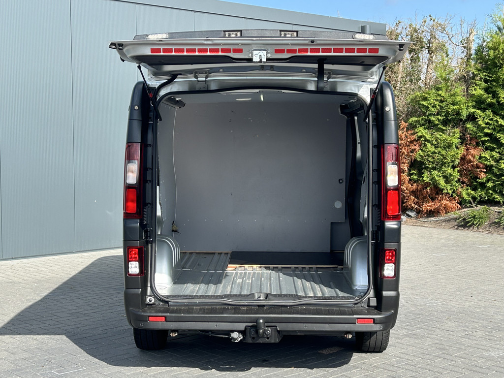 Opel Vivaro 1.6 CDTI 126 PK / L1H1 / 1e EIG. / AIRCO / CRUISE / NAVI / BLUETOOTH / TREKHAAK / CAMERA / ACHTERKLEP 8