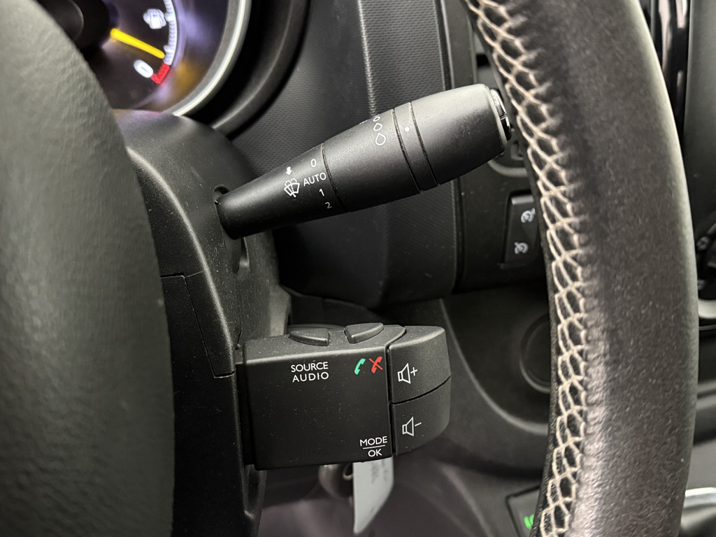 Opel Vivaro 1.6CDTI 145PK Lang Sport | Navigatie | Camera | 3-Persoons 15