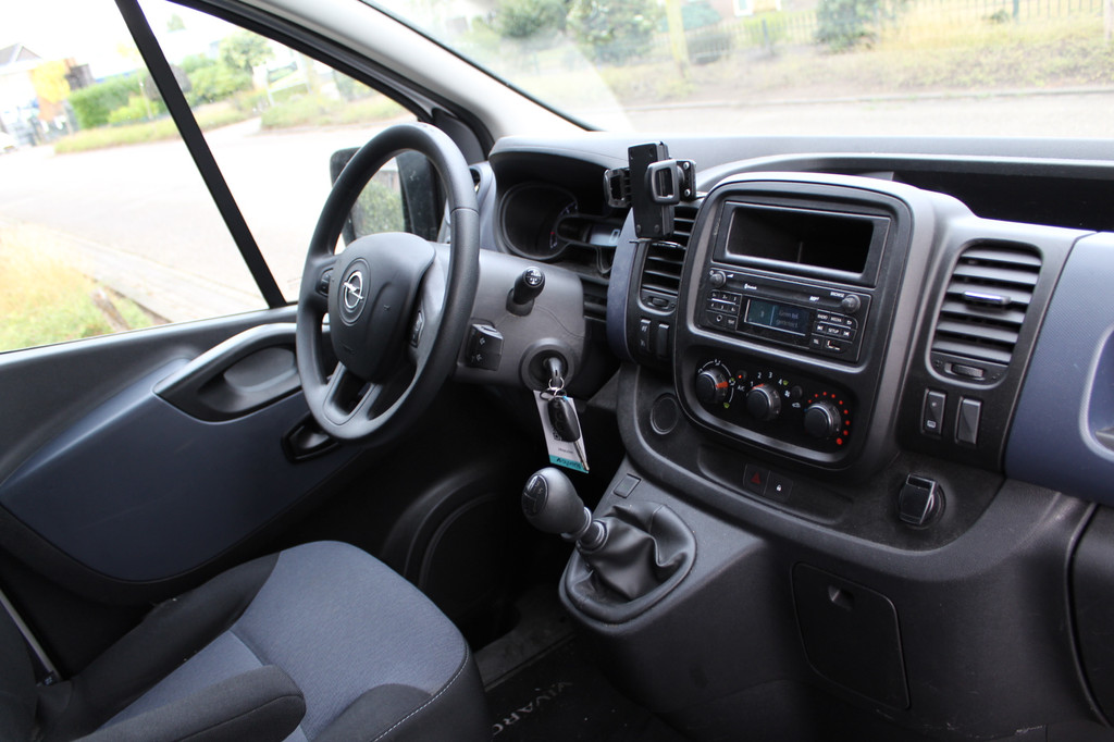 Opel Vivaro 1.6 CDTI 95PK Euro6 L2 Edition â 3-zits â oprij-plaat â airco 12
