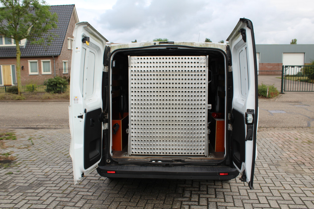 Opel Vivaro 1.6 CDTI 95PK Euro6 L2 Edition â 3-zits â oprij-plaat â airco 9