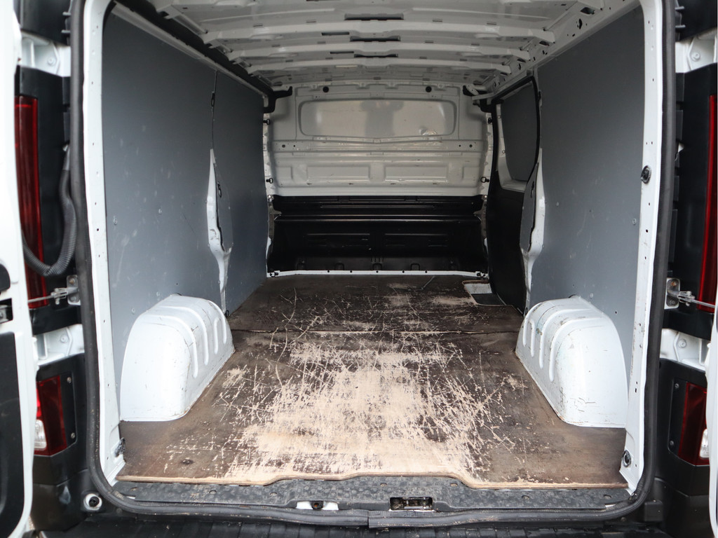 Opel Vivaro 1.6 CDTI 96 pk Euro 6 - L2 Lang - Trekhaak - Airco - Cruise 15