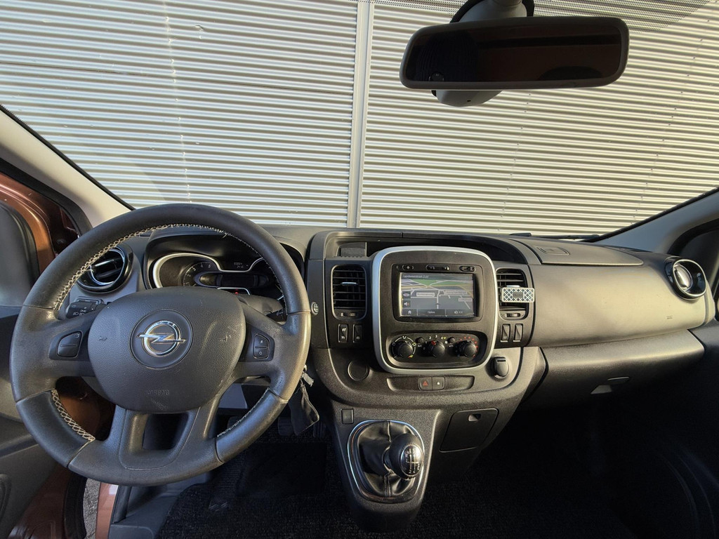 Opel Vivaro 1.6 CDTI L1H1 Sport Airco/ Navi/ Camera/ Trekhaak/ 3zits/ 12