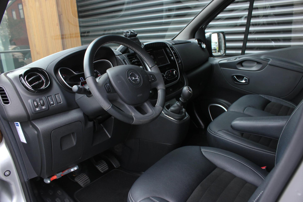 Opel Vivaro 1.6 CDTI L2H1 146PK Sport EcoFlex IRMSCHER 154/200 SPECIAL EDITION / FULL BLACK / NIEUWSTAAT / 80DKM / LEDER / CAMERA 18