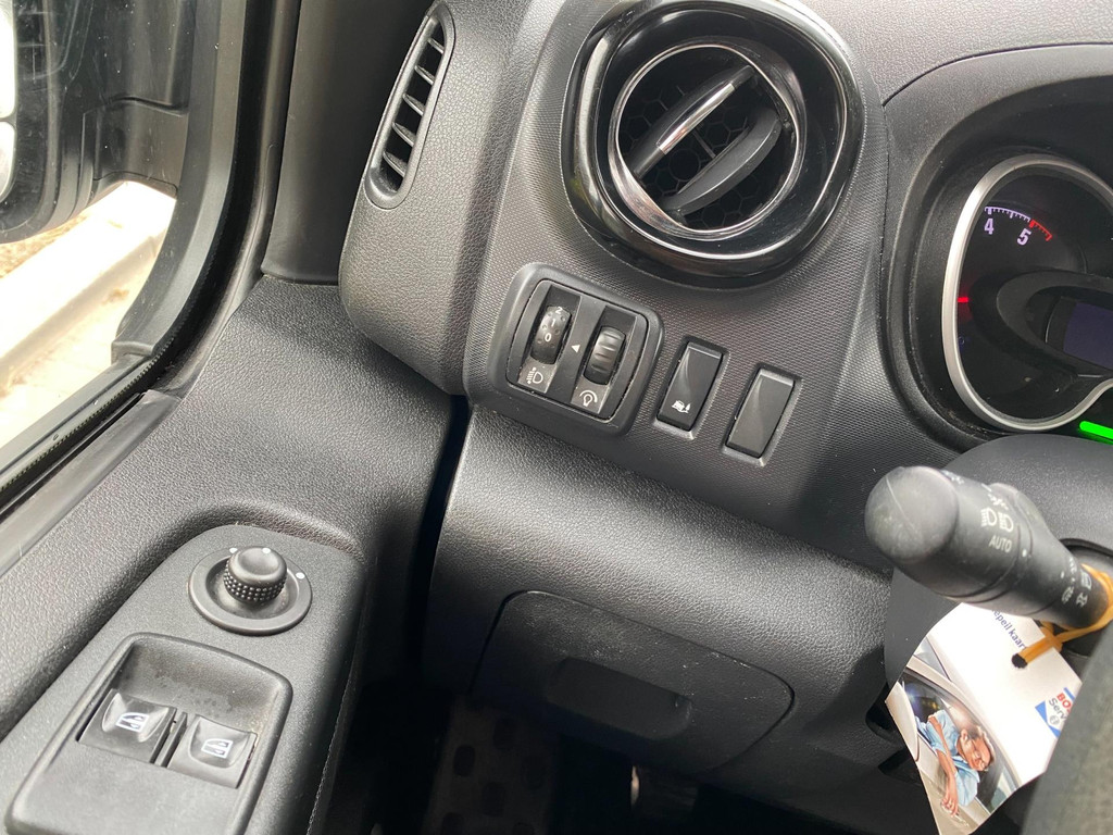 Opel Vivaro 1.6 CDTI L2H1 Sport EcoFlex * 2019 * 114.051 KM NAP * 1e Eigenaar * Airco * Navigatie * Camera * PDC * APK 11-7-2026 * 9