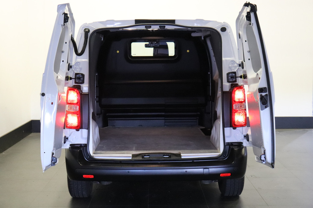 Opel Vivaro 2.0 BlueHDi 144PK L2 EURO 6 - Airco - Navi - Cruise - ⬠19.950,- Excl. 8