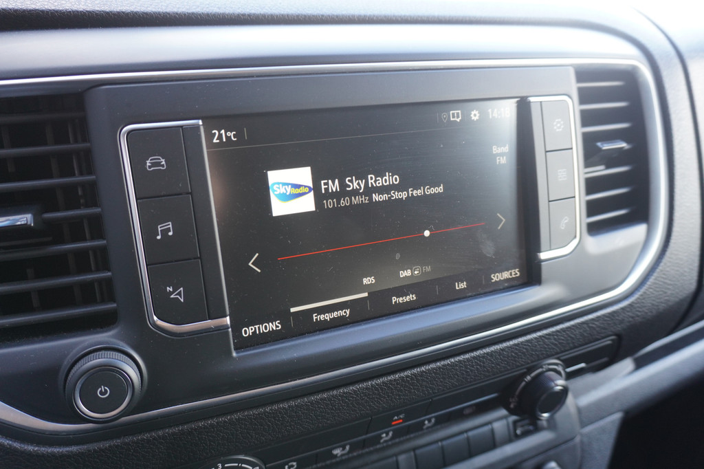 Opel Vivaro 2.0 BlueHDi 145PK L3 EURO 6 - Airco - Navi - Cruise - ⬠18.900,- Excl. 10