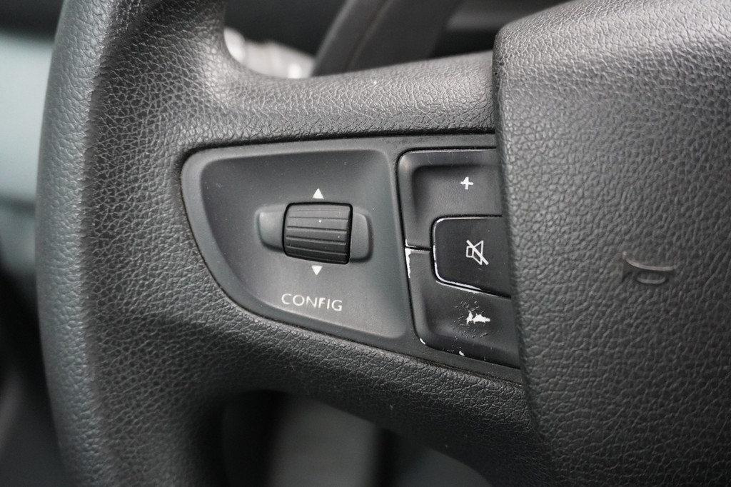 Opel Vivaro 2.0 CDTI 120PK L3 Automaat EURO 6 - Airco - Navi - Cruise - ⬠13.900,- Excl. 15