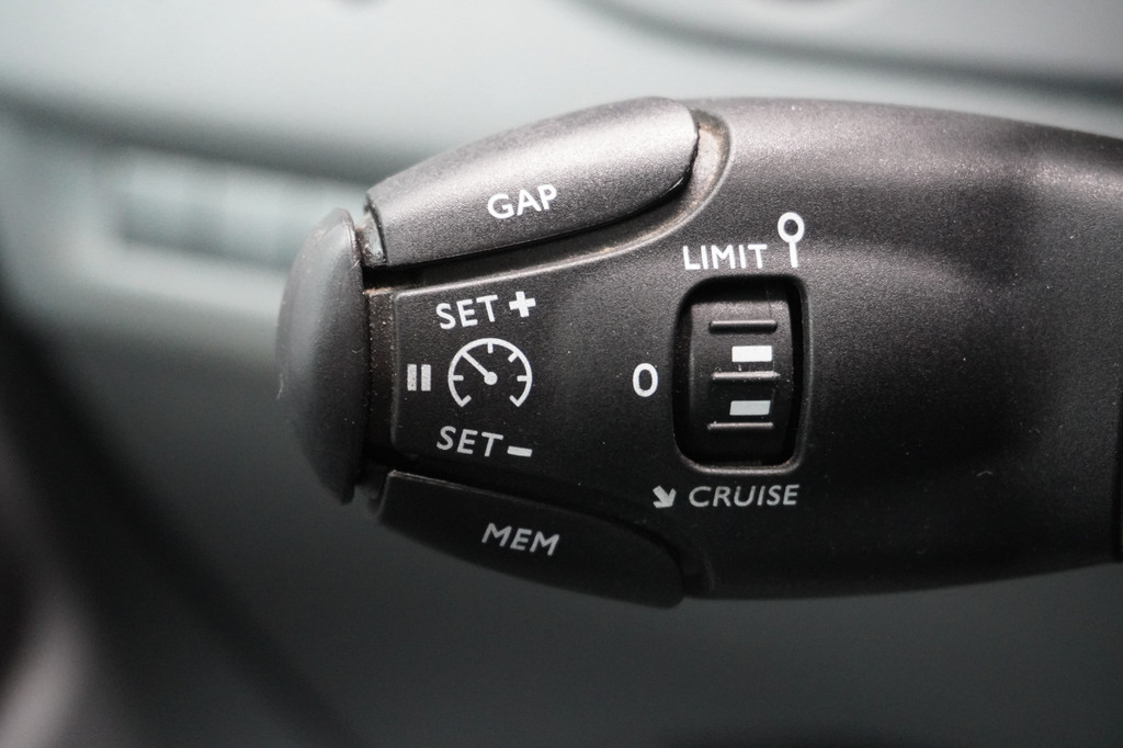 Opel Vivaro 2.0 CDTI 120PK L3 Automaat EURO 6 - Airco - Navi - Cruise - ⬠13.900,- Excl. 17